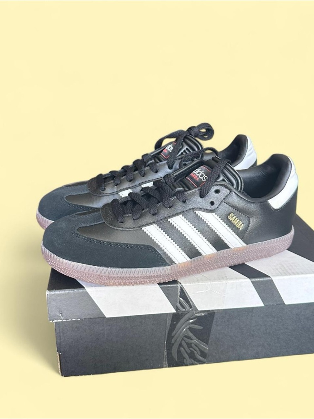 Adidas Samba Sneakers
